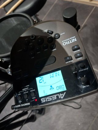 Bateria electrònica Alesis Nitro Mesh Kit