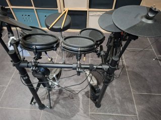 Bateria electrònica Alesis Nitro Mesh Kit