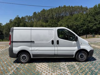 Nissan Primastar 2008