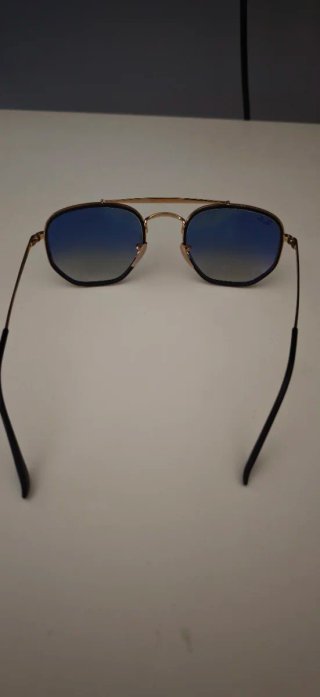Gafas Ray-Ban Negras y Doradas
