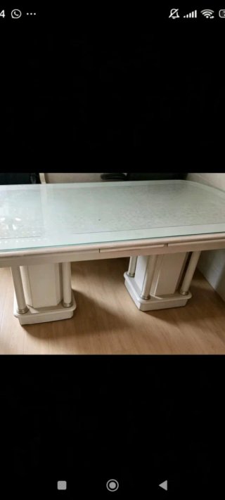 Mesa de comedor cristal y madera.Extensible