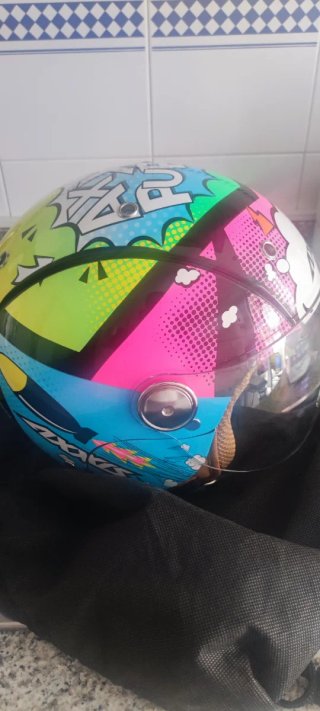 Casco Jet AXXIS Diseño Comic Talla YS. 48-49