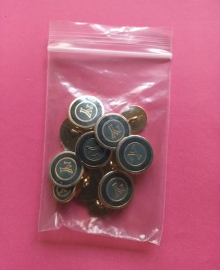 Lote 14 botones metálicos dorados y negros