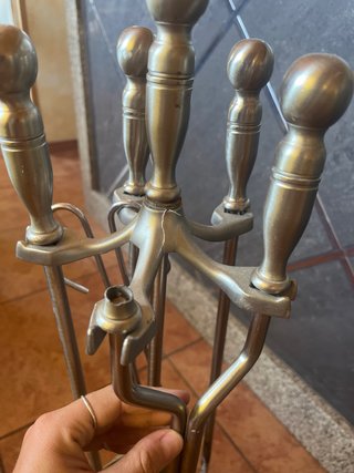 Juego de utensilios de chimenea con soporte