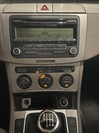 Volkswagen Passat REVISADO ETIQUETA C 2010