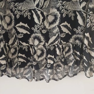 Top Mango estampado floral talla M