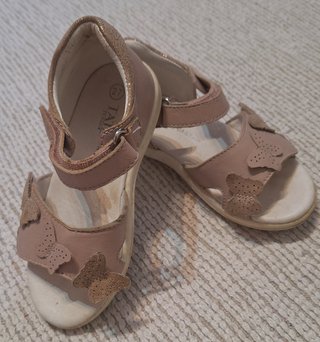 Sandali rosa bambina con farfalle Tg 27