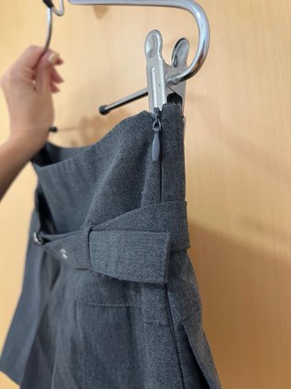 Falda pantalón gris Zara