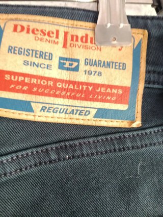 Pantalón vaquero Diesel W26 L30 Mujer