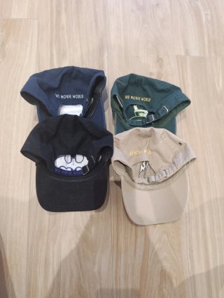 Lote 4 Gorras Warner Bros Originales