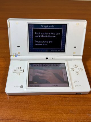Console Nintendo DSI Bianca con Caricatore e Gioco