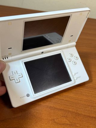 Console Nintendo DSI Bianca con Caricatore e Gioco