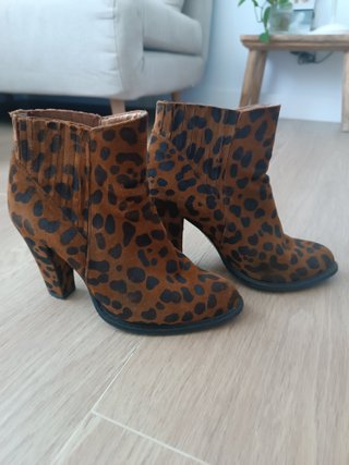 Botines Zara n.39 estampado leopardo
