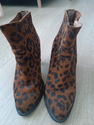 Botines Zara n.39 estampado leopardo