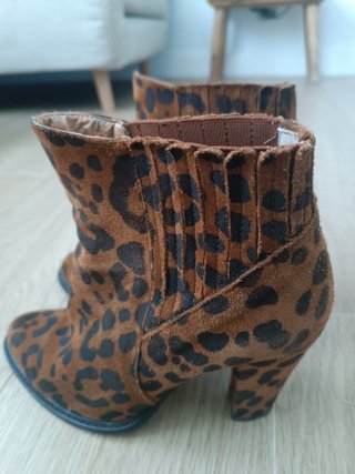Botines Zara n.39 estampado leopardo