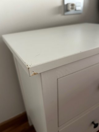 Due comodini Ikea in vendita