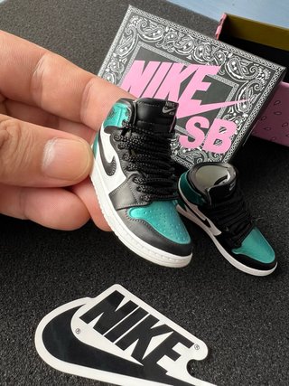 Mini Zapatillas Coleccionables Nike