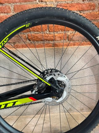 Bicicleta Scott Scale 930 *Talla M*