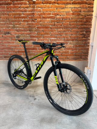 Bicicleta Scott Scale 930 *Talla M*