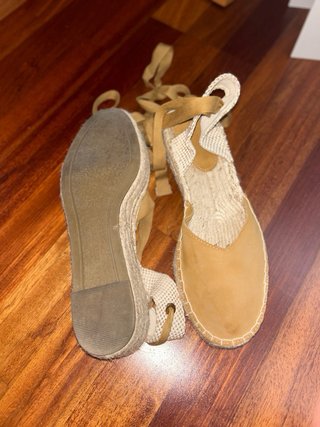 Alpargatas planas Stradivarius