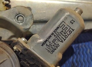 Elevalunas tras der toyota 85720 0k020 hilux 31402