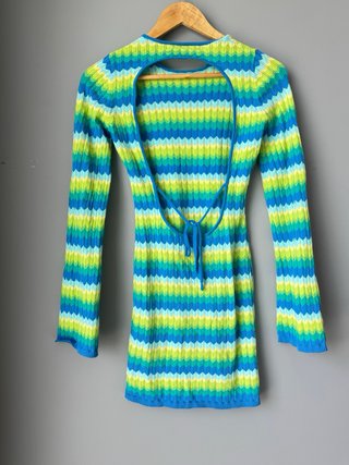 Vestido Bershka rayas azul y verde