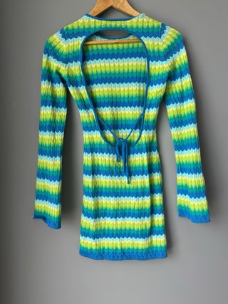 Vestido Bershka rayas azul y verde
