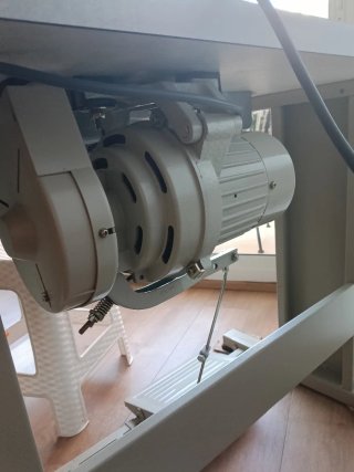 Máquina de coser JUKI DDL-5550ON Japonesa