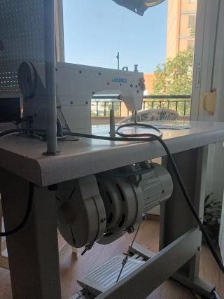 Máquina de coser JUKI DDL-5550ON Japonesa