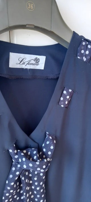 Vestito La Femme blu con fiocco pois