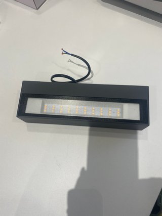 Aplique Exterior KARINA Gris IP65 2x8W