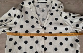 Blusa Zara lunares blancos y negros
