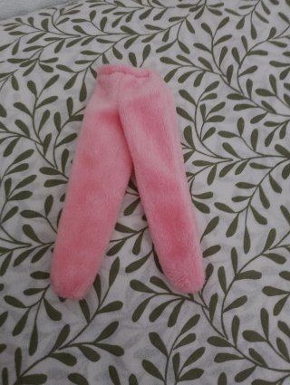 Lote de 3 Barbies con ropa y accesorios