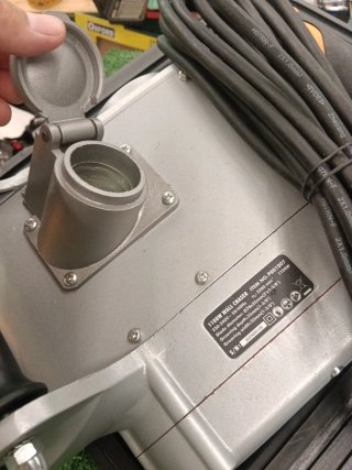 Scalpello muro 1100W con valigetta