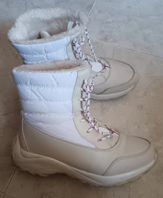Botas de nieve mujer blancas y beige