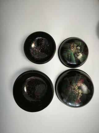 Lote 2 Cajas laca negra decoradas a mano