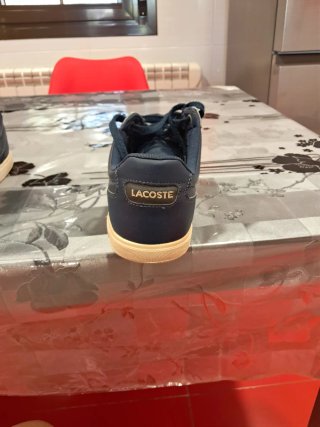 Zapatillas Lacoste Azul Marino y Blanco