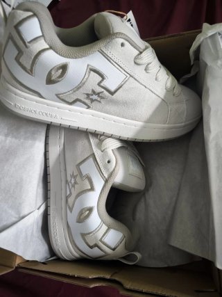 Zapatillas DC Shoes Beige/Blanco Talla 42.5