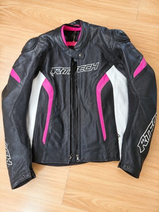 Chaqueta de moto R-Tech de cuero con protecciones