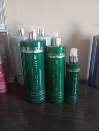 Lote productos peluquería Abril Nature