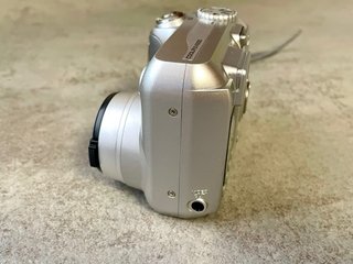 Nikon Coolpix 4300 + Accesorios