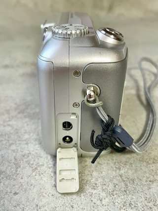 Nikon Coolpix 4300 + Accesorios