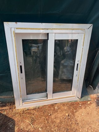 Ventana corredera de aluminio