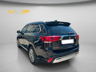 Mitsubishi Outlander 2.4 PHEV Kaiteki Auto 4WD