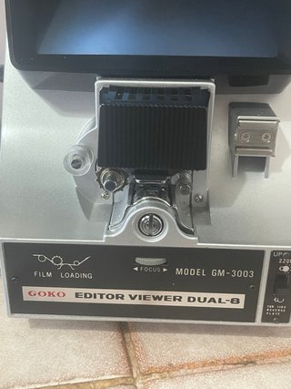 GOKO GM-3003 Editor Viewer Super 8 Motorizada