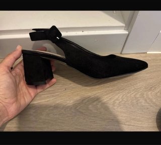 Zapato tacón ancho negro