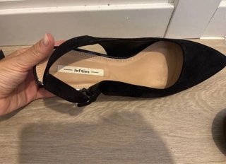 Zapato tacón ancho negro