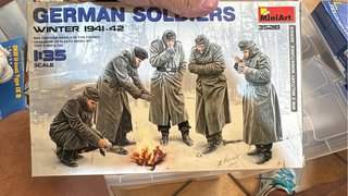 Maqueta MiniArt Soldados Alemanes Invierno 1:35