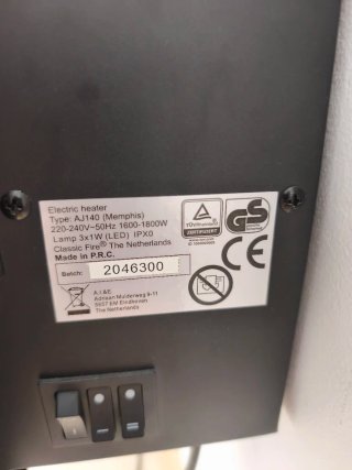 Chimenea eléctrica Memphis Negra