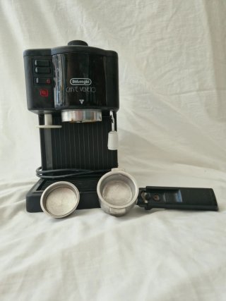 Cafetera DeLonghi Caffè Veneto Negra